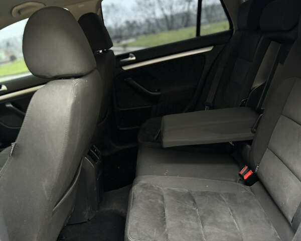 Коричневий Фольксваген Гольф, об'ємом двигуна 1.6 л та пробігом 359 тис. км за 6900 $, фото 29 на Automoto.ua