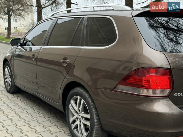 Коричневий Фольксваген Гольф, об'ємом двигуна 1.6 л та пробігом 359 тис. км за 6900 $, фото 4 на Automoto.ua