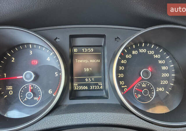 Коричневый Фольксваген Гольф, объемом двигателя 1.6 л и пробегом 323 тыс. км за 8400 $, фото 10 на Automoto.ua