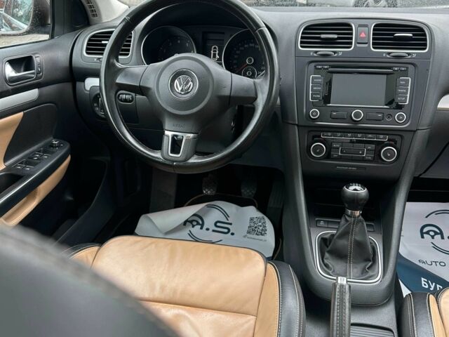 Коричневый Фольксваген Гольф, объемом двигателя 1.4 л и пробегом 193 тыс. км за 8200 $, фото 4 на Automoto.ua