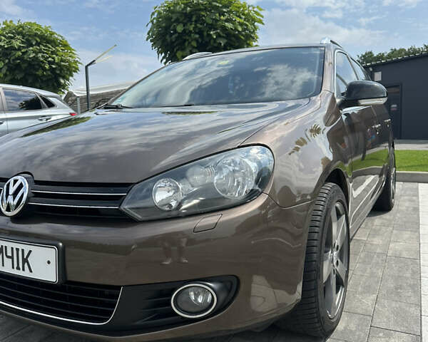 Коричневый Фольксваген Гольф, объемом двигателя 1.2 л и пробегом 270 тыс. км за 8800 $, фото 11 на Automoto.ua