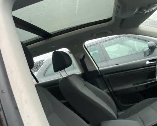 Коричневый Фольксваген Гольф, объемом двигателя 1.4 л и пробегом 220 тыс. км за 8200 $, фото 7 на Automoto.ua