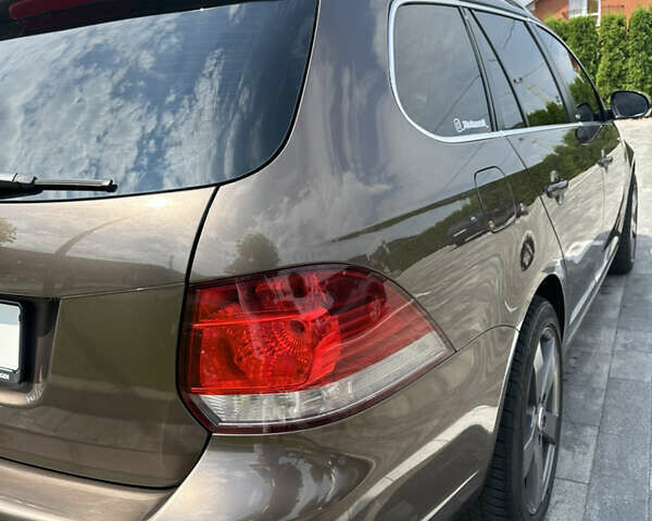 Коричневый Фольксваген Гольф, объемом двигателя 1.2 л и пробегом 270 тыс. км за 8800 $, фото 8 на Automoto.ua