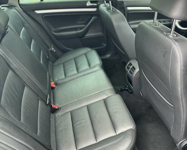 Коричневый Фольксваген Гольф, объемом двигателя 0 л и пробегом 207 тыс. км за 7800 $, фото 13 на Automoto.ua