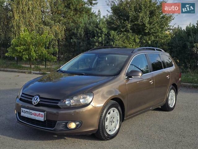 Фольксваген Гольф 2012 у Хмельницькому на Automoto.ua Коричневий Фольксваген Гольф, об'ємом двигуна 1.39 л та пробігом 241 тис. км за 6799 $, фото 4 на Automoto.ua