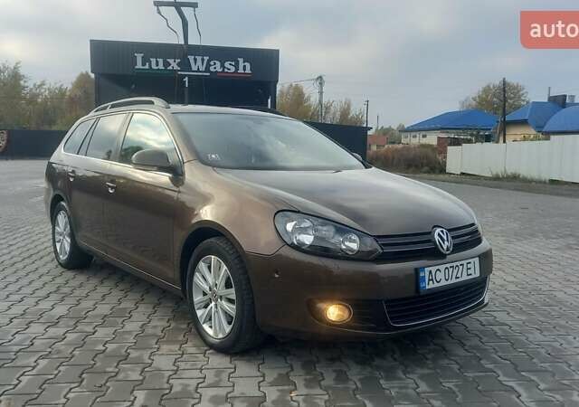 Коричневый Фольксваген Гольф, объемом двигателя 1.6 л и пробегом 258 тыс. км за 8100 $, фото 6 на Automoto.ua