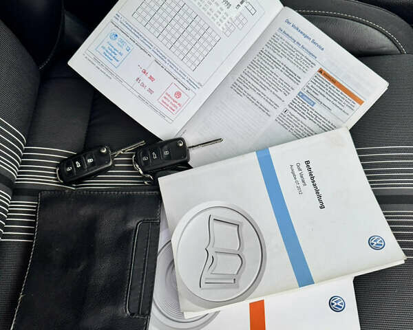 Коричневий Фольксваген Гольф, об'ємом двигуна 1.6 л та пробігом 229 тис. км за 9750 $, фото 24 на Automoto.ua