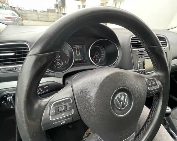 Коричневый Фольксваген Гольф, объемом двигателя 1.6 л и пробегом 241 тыс. км за 9390 $, фото 29 на Automoto.ua