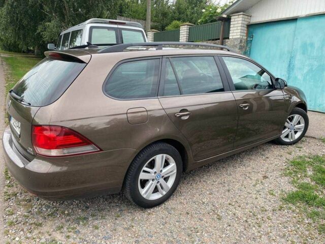 Коричневый Фольксваген Гольф, объемом двигателя 1.6 л и пробегом 350 тыс. км за 8300 $, фото 2 на Automoto.ua