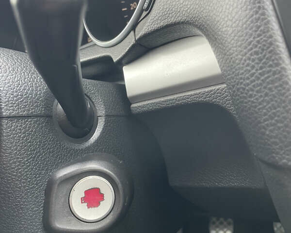 Коричневый Фольксваген Гольф, объемом двигателя 1.6 л и пробегом 241 тыс. км за 9390 $, фото 34 на Automoto.ua