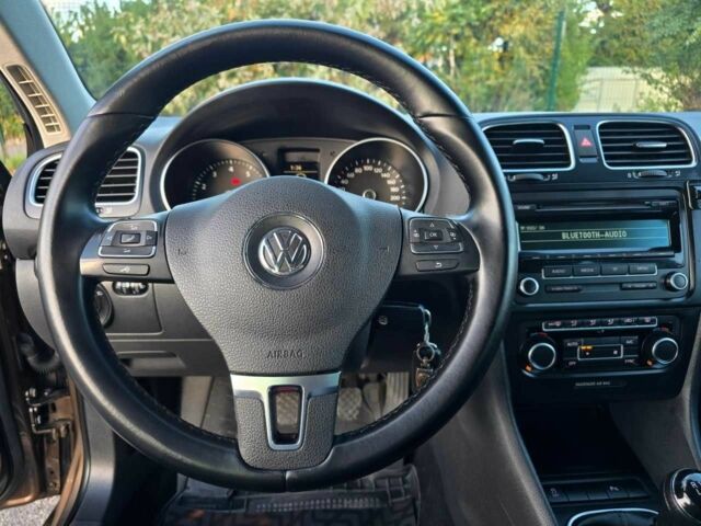 Фольксваген Гольф 2012 в Хмельницком на Automoto.ua Коричневый Фольксваген Гольф, объемом двигателя 1.4 л и пробегом 241 тыс. км за 6799 $, фото 9 на Automoto.ua