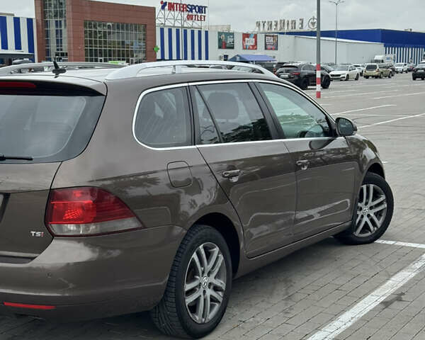 Коричневий Фольксваген Гольф, об'ємом двигуна 1.39 л та пробігом 183 тис. км за 9500 $, фото 6 на Automoto.ua