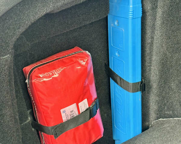 Коричневий Фольксваген Гольф, об'ємом двигуна 1.6 л та пробігом 229 тис. км за 9750 $, фото 11 на Automoto.ua