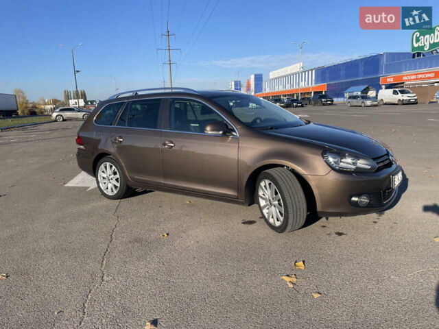 Коричневый Фольксваген Гольф, объемом двигателя 1.6 л и пробегом 241 тыс. км за 9390 $, фото 17 на Automoto.ua