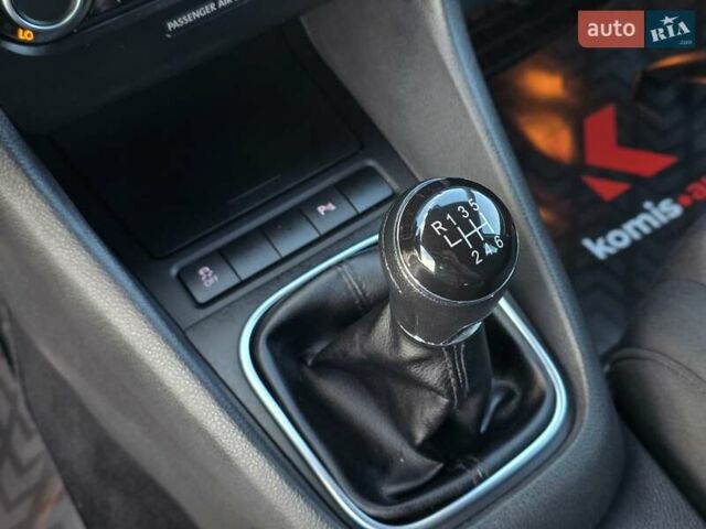 Фольксваген Гольф 2012 у Хмельницькому на Automoto.ua Коричневий Фольксваген Гольф, об'ємом двигуна 1.39 л та пробігом 241 тис. км за 6799 $, фото 44 на Automoto.ua
