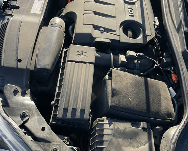 Коричневый Фольксваген Гольф, объемом двигателя 1.6 л и пробегом 241 тыс. км за 9390 $, фото 44 на Automoto.ua