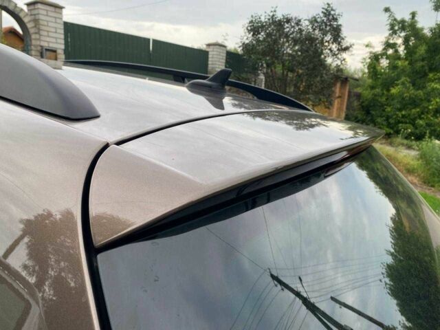 Коричневый Фольксваген Гольф, объемом двигателя 1.6 л и пробегом 350 тыс. км за 8300 $, фото 5 на Automoto.ua