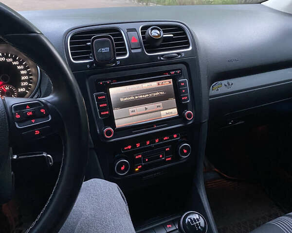 Коричневый Фольксваген Гольф, объемом двигателя 1.6 л и пробегом 313 тыс. км за 7600 $, фото 30 на Automoto.ua