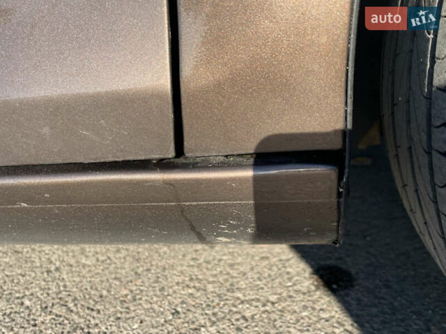 Коричневый Фольксваген Гольф, объемом двигателя 1.6 л и пробегом 241 тыс. км за 9390 $, фото 45 на Automoto.ua