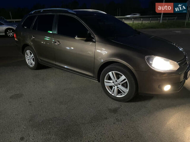 Коричневый Фольксваген Гольф, объемом двигателя 1.6 л и пробегом 313 тыс. км за 7600 $, фото 11 на Automoto.ua