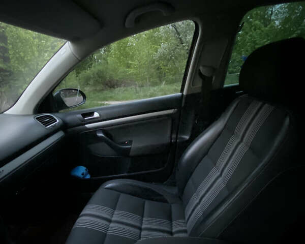 Коричневый Фольксваген Гольф, объемом двигателя 1.6 л и пробегом 313 тыс. км за 7600 $, фото 29 на Automoto.ua