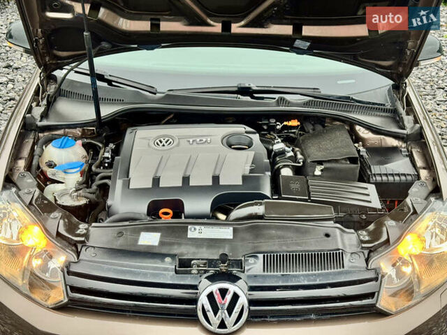 Коричневий Фольксваген Гольф, об'ємом двигуна 1.6 л та пробігом 229 тис. км за 9750 $, фото 10 на Automoto.ua