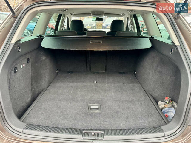 Коричневий Фольксваген Гольф, об'ємом двигуна 1.6 л та пробігом 229 тис. км за 9750 $, фото 9 на Automoto.ua