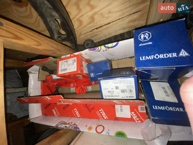 Коричневый Фольксваген Гольф, объемом двигателя 1.6 л и пробегом 313 тыс. км за 7600 $, фото 35 на Automoto.ua