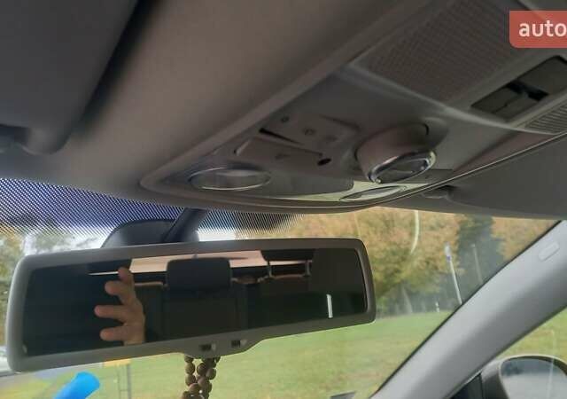 Коричневый Фольксваген Гольф, объемом двигателя 1.6 л и пробегом 258 тыс. км за 8100 $, фото 14 на Automoto.ua