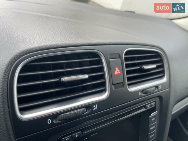 Коричневый Фольксваген Гольф, объемом двигателя 1.6 л и пробегом 241 тыс. км за 9390 $, фото 49 на Automoto.ua