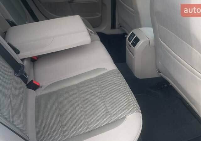 Коричневый Фольксваген Гольф, объемом двигателя 1.6 л и пробегом 258 тыс. км за 8100 $, фото 22 на Automoto.ua