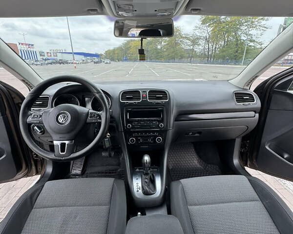 Коричневий Фольксваген Гольф, об'ємом двигуна 1.39 л та пробігом 183 тис. км за 9500 $, фото 8 на Automoto.ua