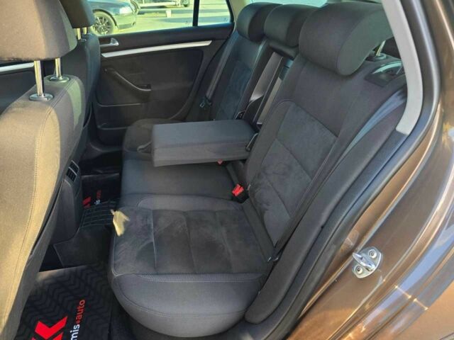 Фольксваген Гольф 2012 в Хмельницком на Automoto.ua Коричневый Фольксваген Гольф, объемом двигателя 1.4 л и пробегом 241 тыс. км за 6799 $, фото 16 на Automoto.ua