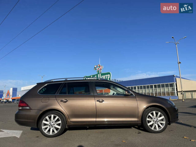Коричневый Фольксваген Гольф, объемом двигателя 1.6 л и пробегом 241 тыс. км за 9390 $, фото 11 на Automoto.ua