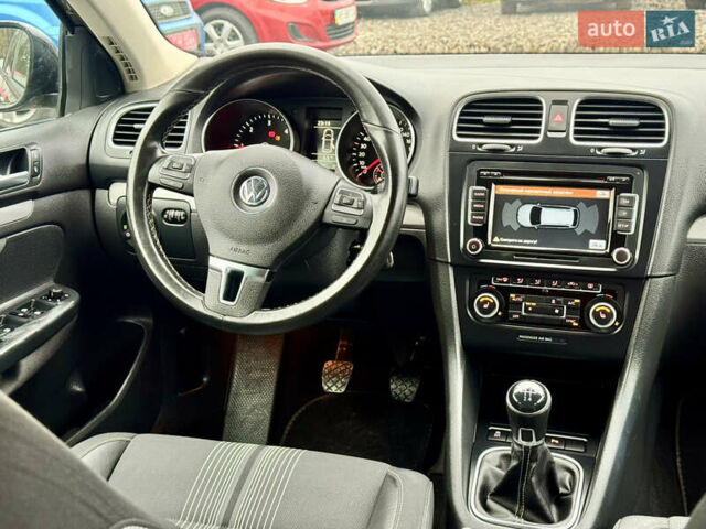 Коричневий Фольксваген Гольф, об'ємом двигуна 1.6 л та пробігом 229 тис. км за 9750 $, фото 15 на Automoto.ua