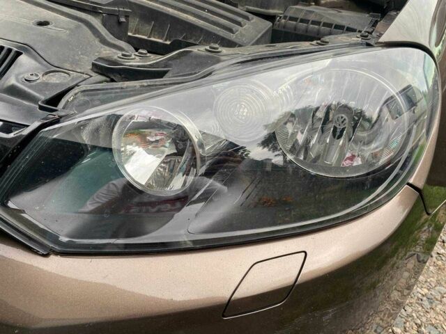 Коричневый Фольксваген Гольф, объемом двигателя 1.6 л и пробегом 350 тыс. км за 8300 $, фото 21 на Automoto.ua