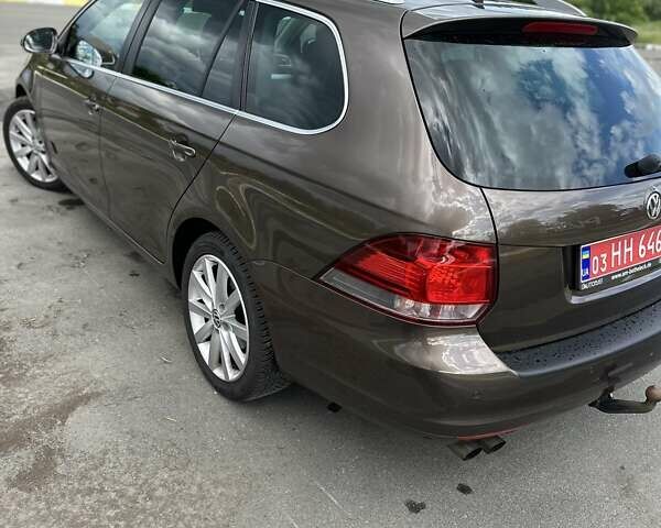 Коричневый Фольксваген Гольф, объемом двигателя 0 л и пробегом 207 тыс. км за 7800 $, фото 11 на Automoto.ua