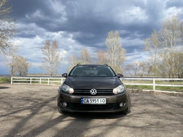Коричневий Фольксваген Гольф, об'ємом двигуна 1.6 л та пробігом 264 тис. км за 9950 $, фото 1 на Automoto.ua