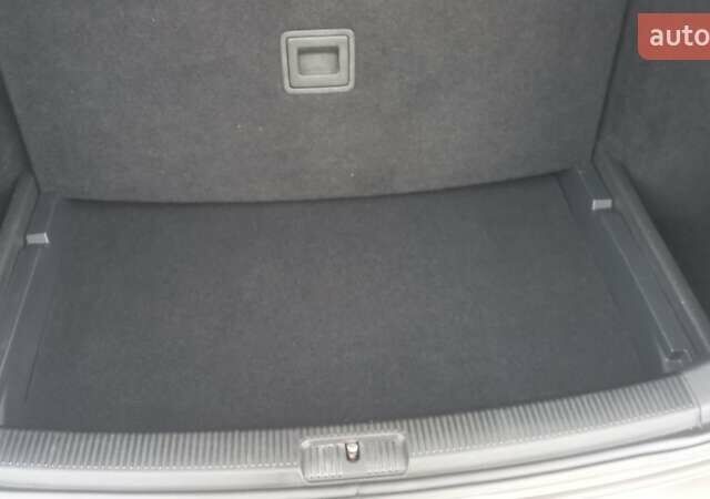 Коричневый Фольксваген Гольф, объемом двигателя 1.6 л и пробегом 258 тыс. км за 8100 $, фото 20 на Automoto.ua