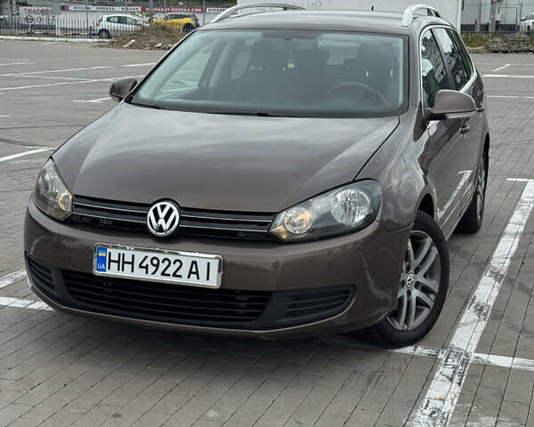 Коричневий Фольксваген Гольф, об'ємом двигуна 1.39 л та пробігом 183 тис. км за 9500 $, фото 2 на Automoto.ua