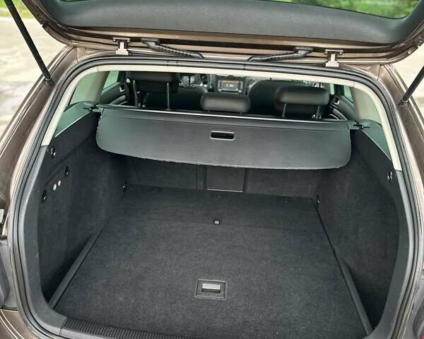 Коричневый Фольксваген Гольф, объемом двигателя 0 л и пробегом 207 тыс. км за 7800 $, фото 12 на Automoto.ua