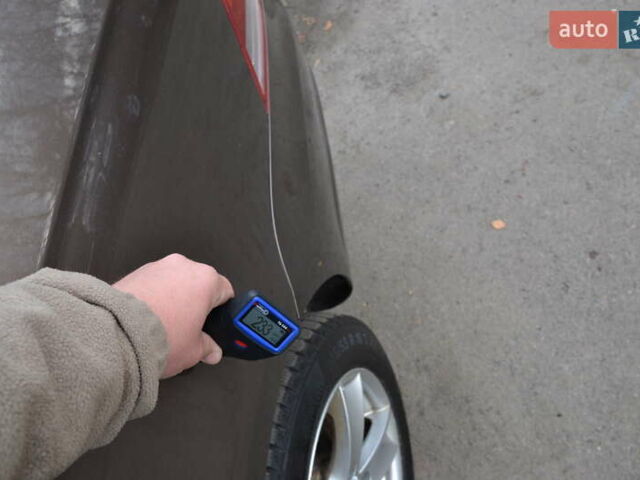 Коричневый Фольксваген Гольф, объемом двигателя 1.2 л и пробегом 181 тыс. км за 7999 $, фото 30 на Automoto.ua