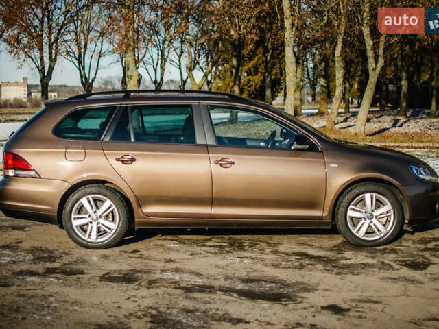 Коричневый Фольксваген Гольф, объемом двигателя 2 л и пробегом 233 тыс. км за 11700 $, фото 20 на Automoto.ua