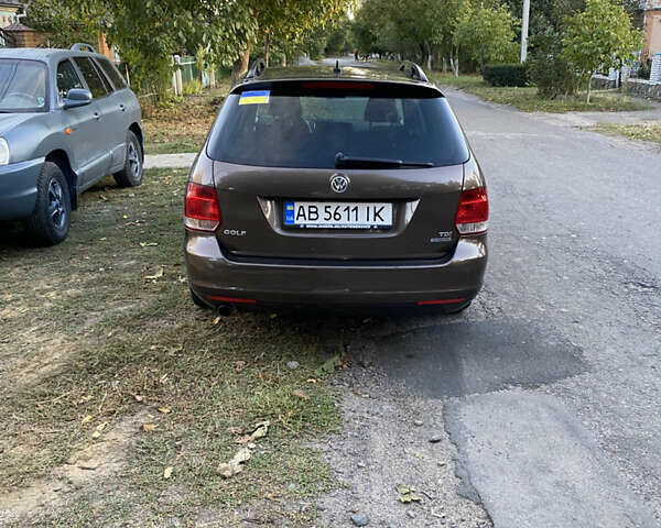 Коричневый Фольксваген Гольф, объемом двигателя 1.6 л и пробегом 200 тыс. км за 8555 $, фото 49 на Automoto.ua