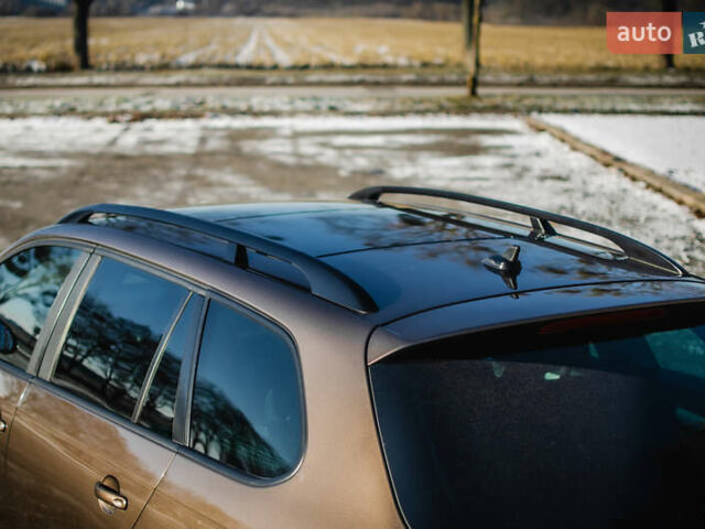 Коричневый Фольксваген Гольф, объемом двигателя 2 л и пробегом 233 тыс. км за 11700 $, фото 51 на Automoto.ua