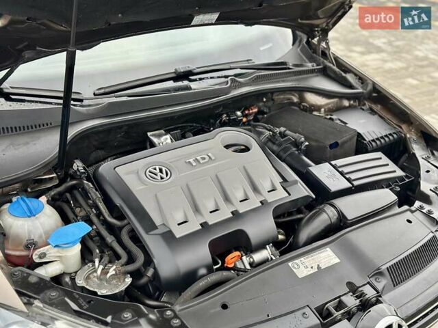 Коричневый Фольксваген Гольф, объемом двигателя 1.97 л и пробегом 237 тыс. км за 9850 $, фото 52 на Automoto.ua