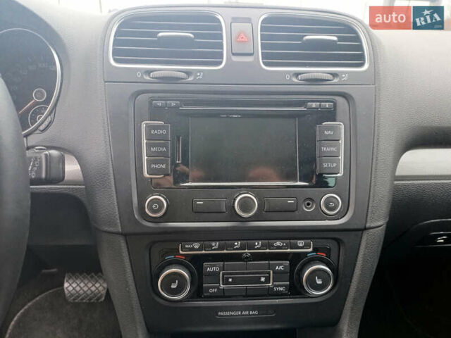 Коричневий Фольксваген Гольф, об'ємом двигуна 2 л та пробігом 233 тис. км за 11750 $, фото 10 на Automoto.ua