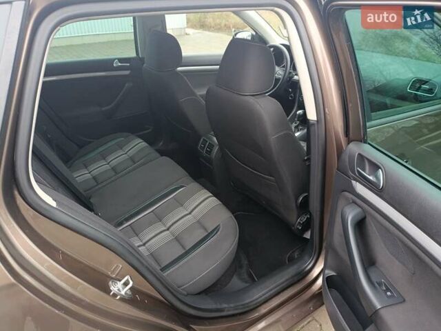 Коричневий Фольксваген Гольф, об'ємом двигуна 2 л та пробігом 233 тис. км за 11750 $, фото 16 на Automoto.ua