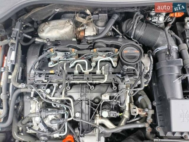 Коричневий Фольксваген Гольф, об'ємом двигуна 2 л та пробігом 233 тис. км за 11750 $, фото 27 на Automoto.ua