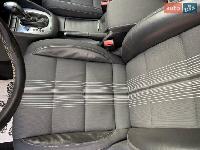 Коричневий Фольксваген Гольф, об'ємом двигуна 1.6 л та пробігом 189 тис. км за 11300 $, фото 18 на Automoto.ua